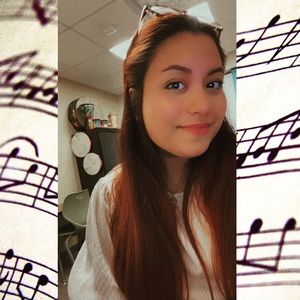 Meet your Posher, Gabriela